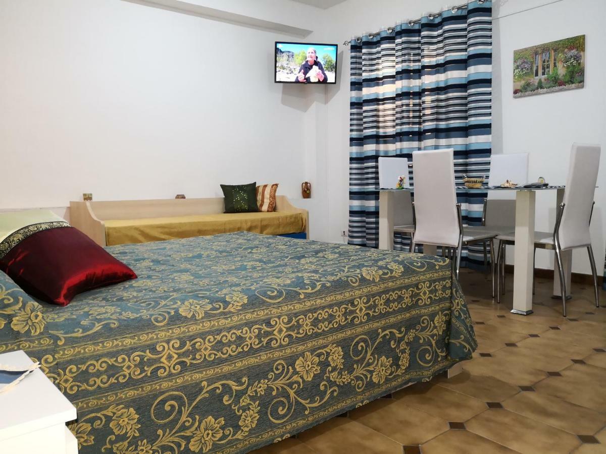 Monolocale Trappitello - Apartments Taormina Eksteriør billede